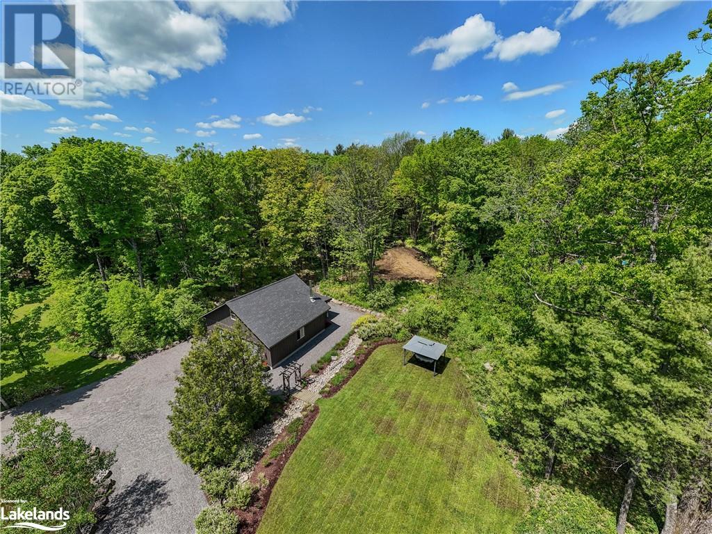 1064 Moore Road, Bracebridge, Ontario  P1L 1X4 - Photo 46 - 40595314