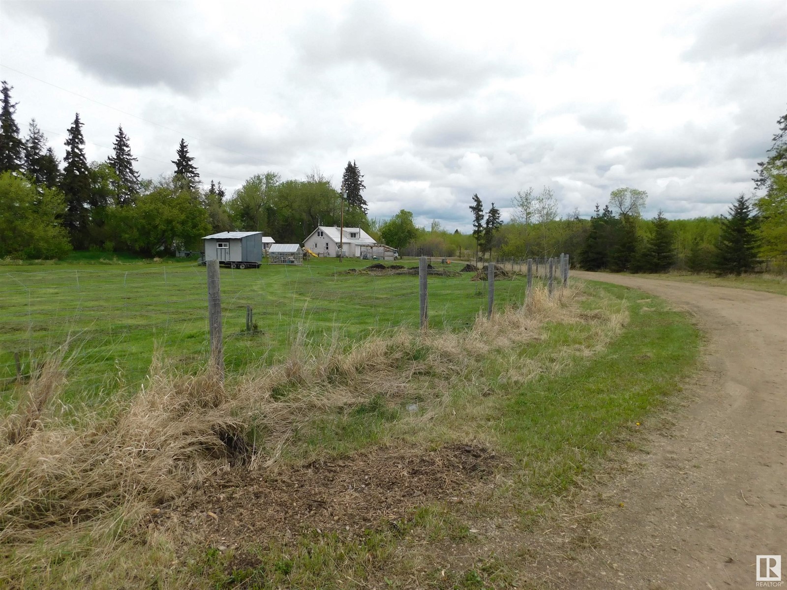 56524 Rge Rd 231, Rural Sturgeon County, Alberta  T0A 1N4 - Photo 35 - E4389484