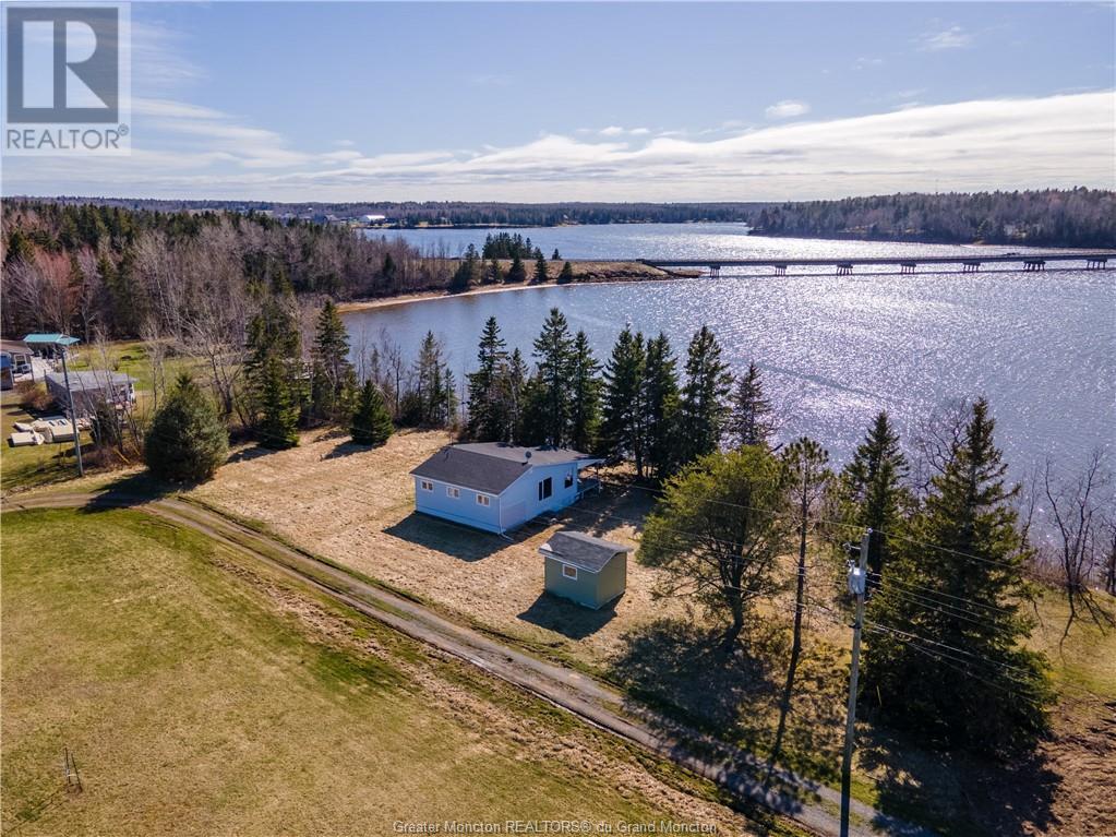 31 Rita Road, Bouctouche, New Brunswick  E4S 3X7 - Photo 1 - M159670