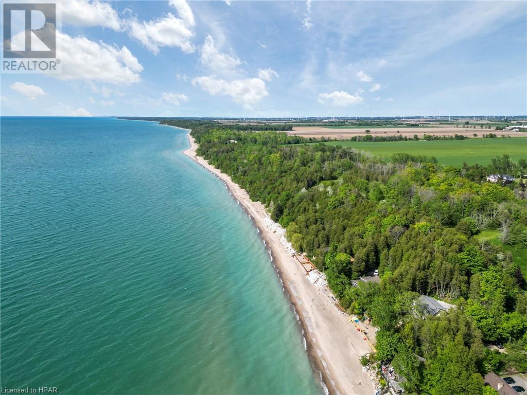 75 Victoria Beach Road, Port Albert, Ontario N7A 3X9 (26949997) Royal