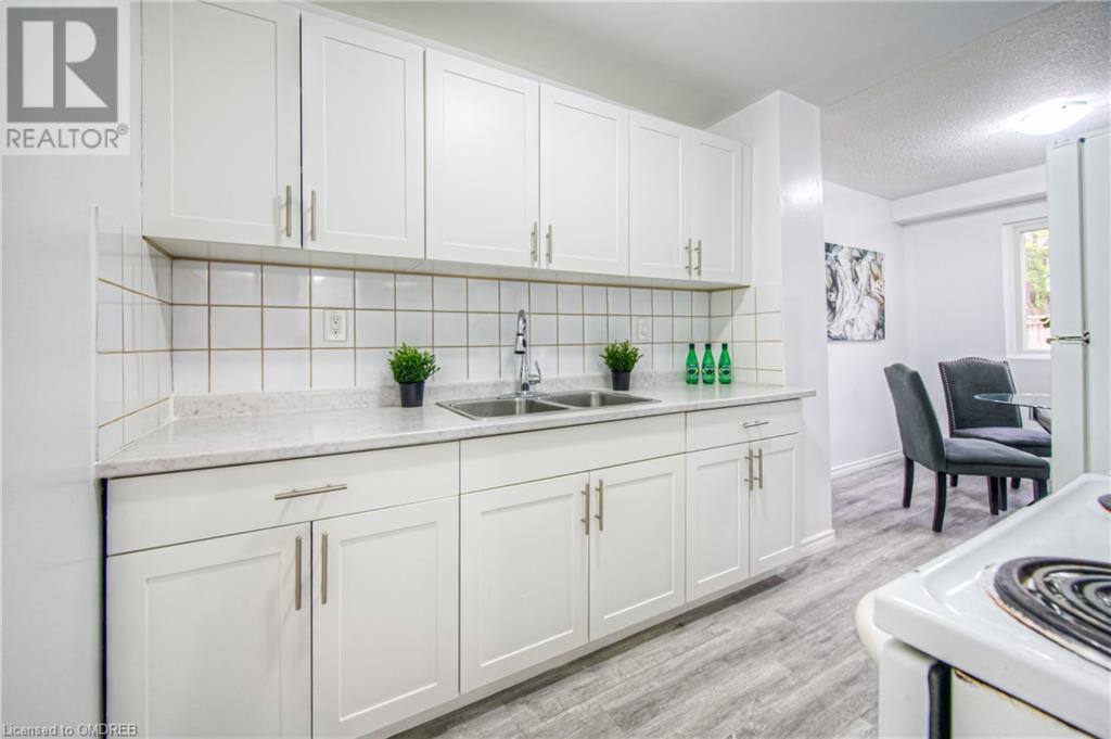 110 Gledhill Crescent, Hamilton, Ontario  L9C 6H4 - Photo 17 - 40585492