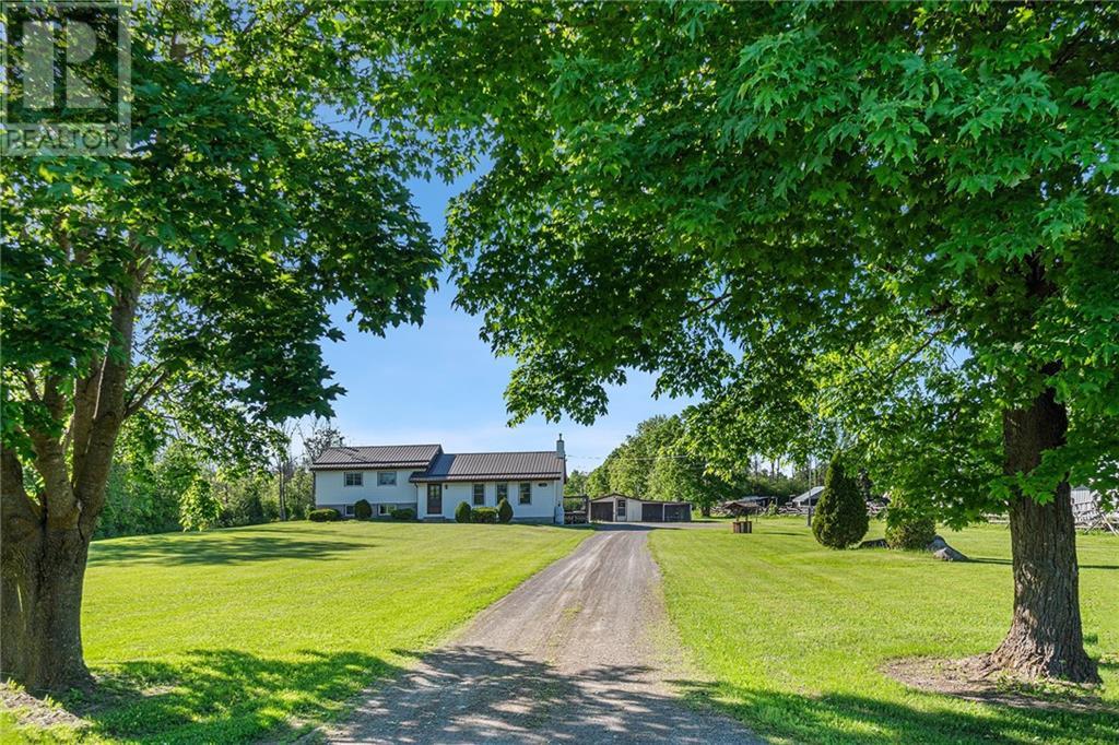 728 TOWNLINE ROAD Smiths Falls