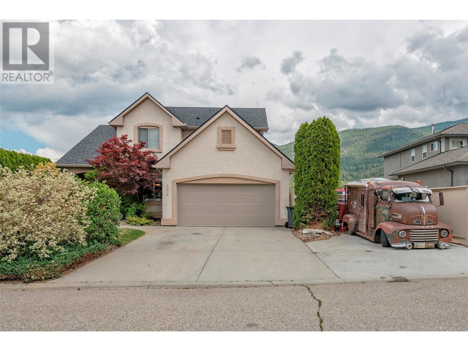 2075 Hunter Crescent, armstrong, British Columbia