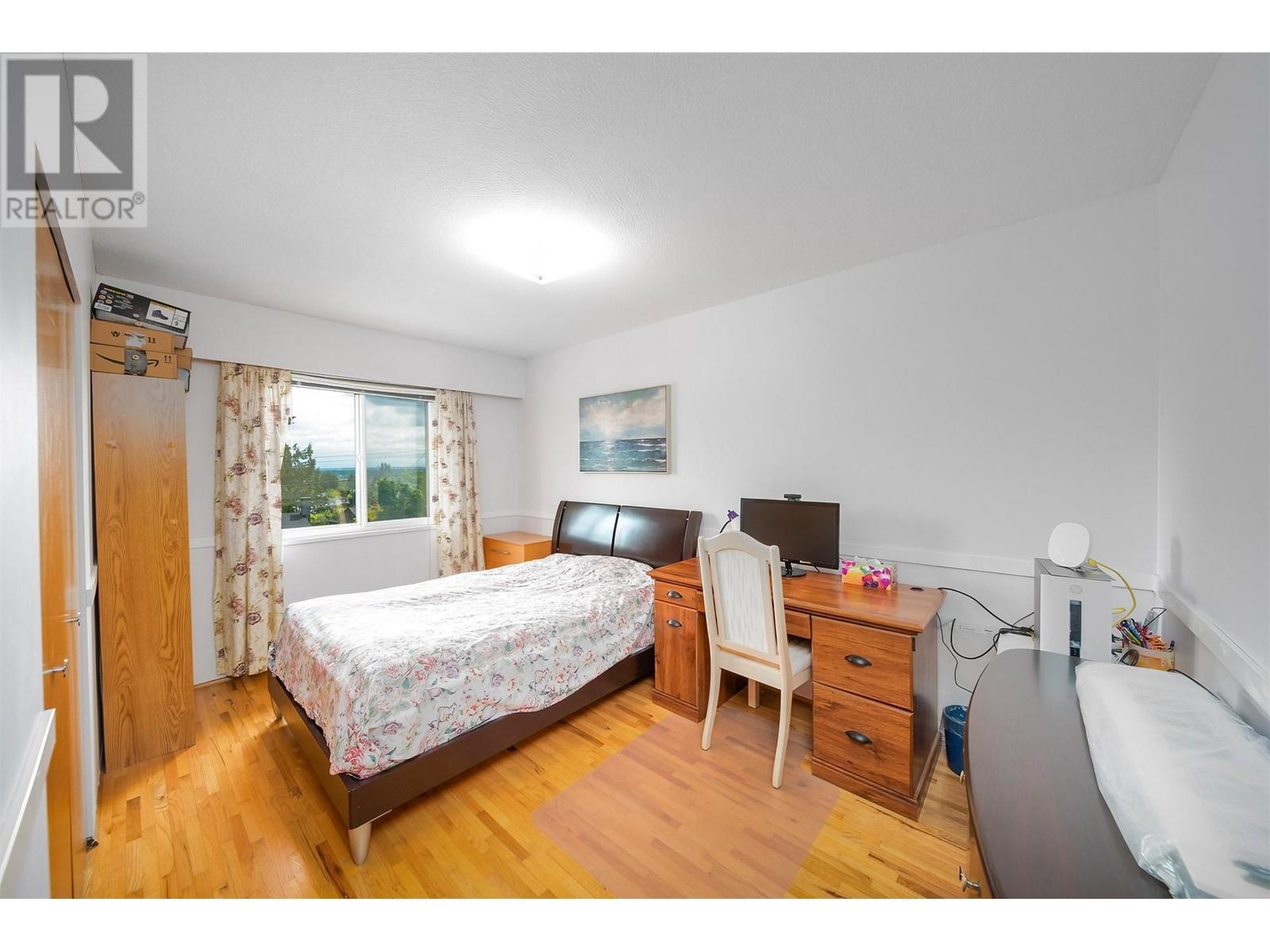 1460 Columbia Avenue, Port Coquitlam, British Columbia  V3C 1C3 - Photo 10 - R2885484