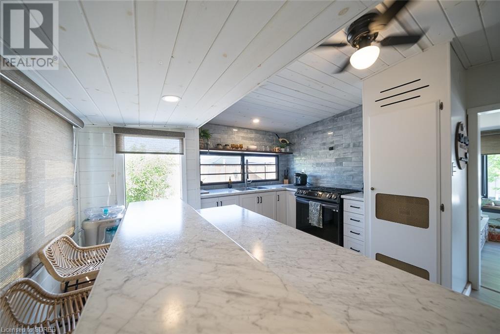 92 Clubhouse Road Unit# 32, Turkey Point, Ontario  N0E 1T0 - Photo 14 - 40595512