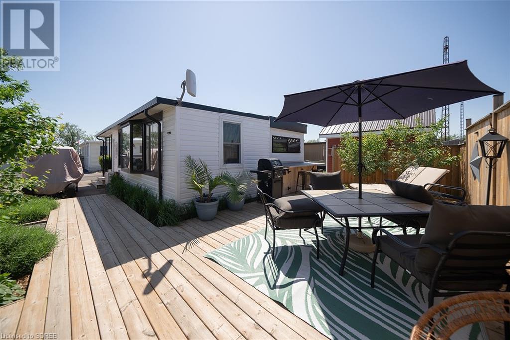 92 Clubhouse Road Unit# 32, Turkey Point, Ontario  N0E 1T0 - Photo 7 - 40595512