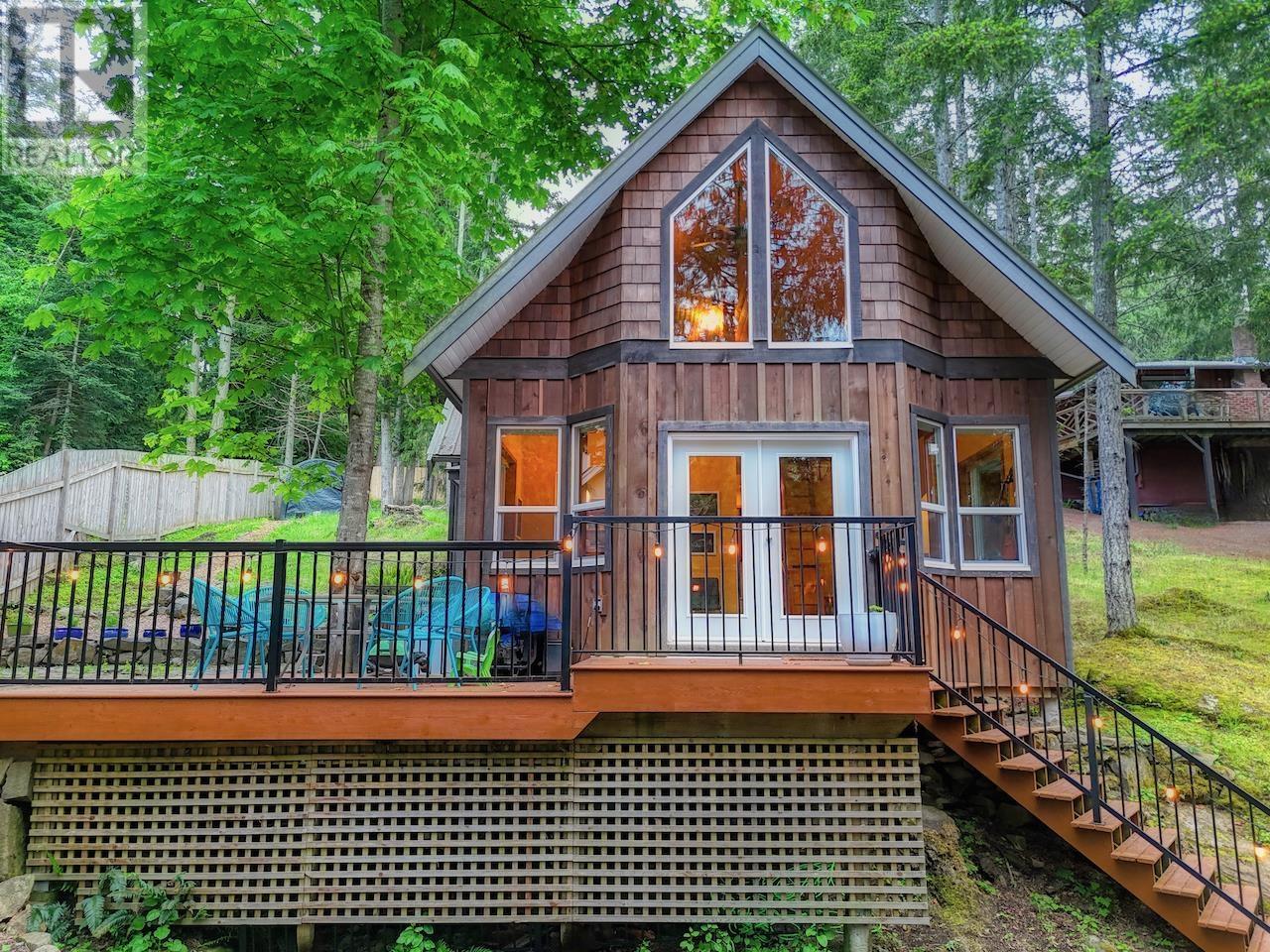 254 MARINERS WAY, Mayne Island, British Columbia One Percent Realty