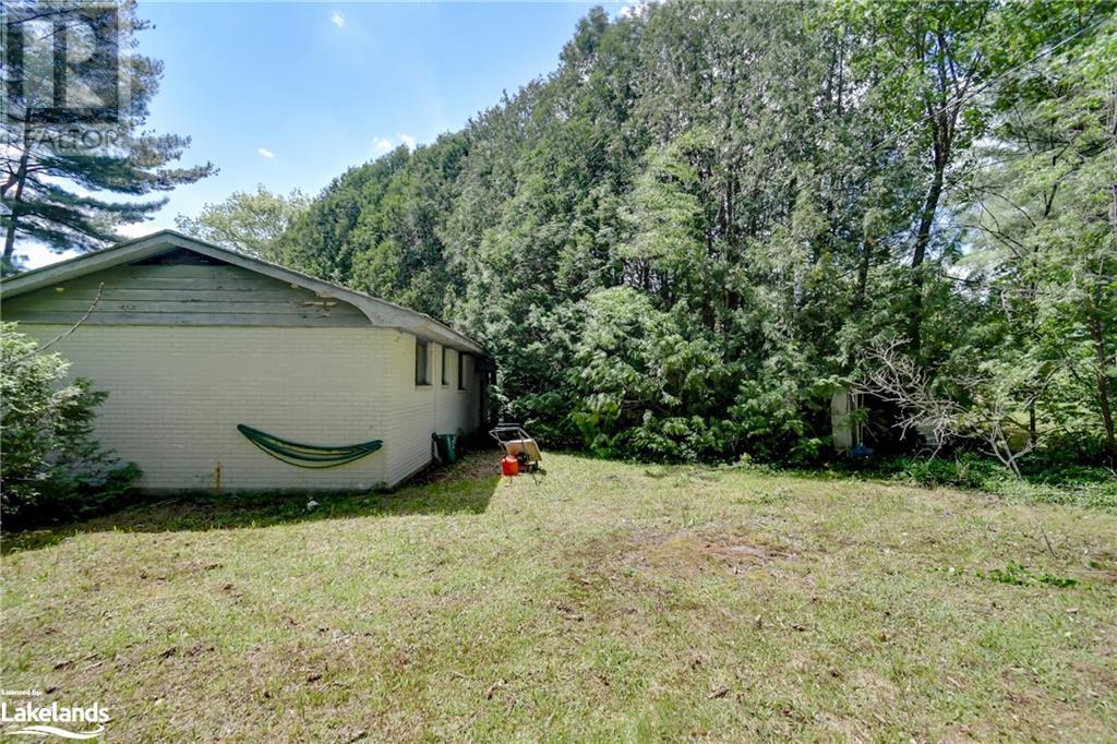 108 Pinedale Lane, Gravenhurst, Ontario  P1P 1L5 - Photo 2 - 40595131