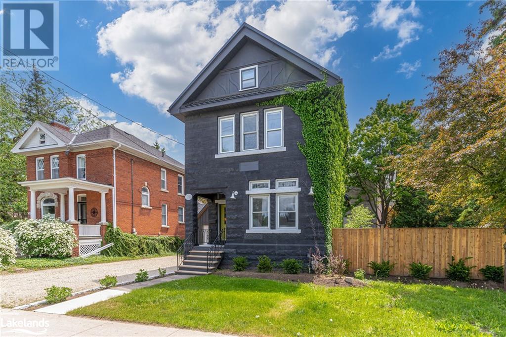 402 Third Street, Collingwood, Ontario  L9Y 1L8 - Photo 3 - 40595368