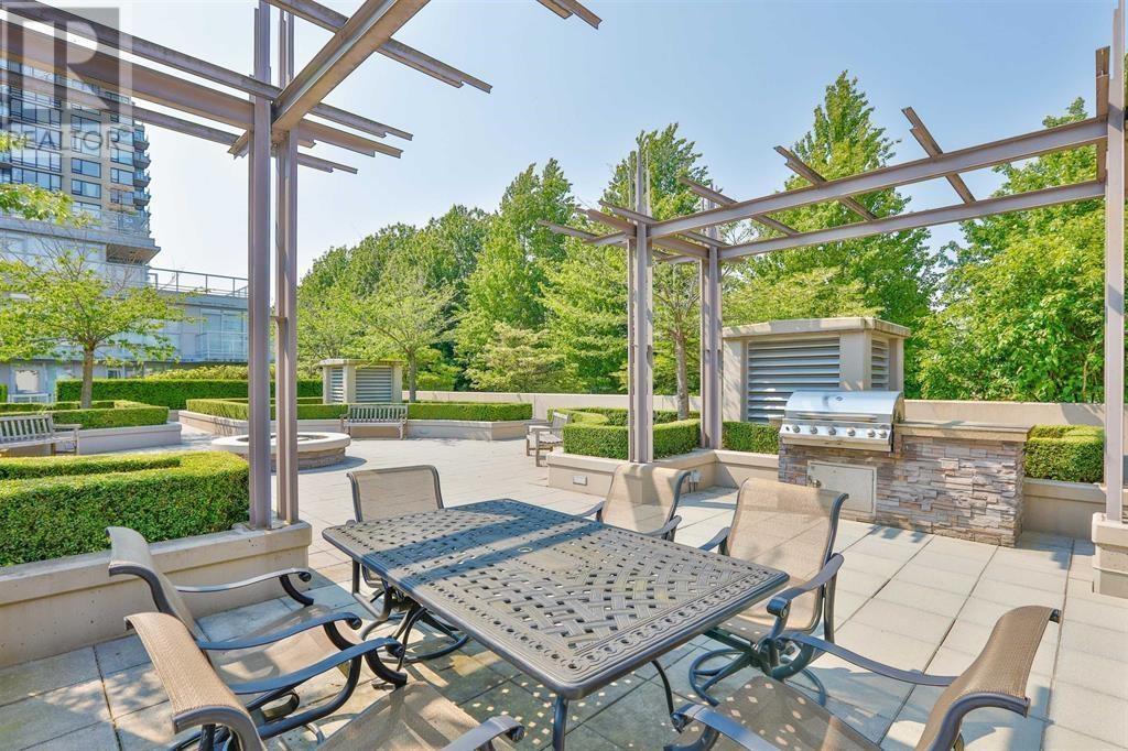 Listing Picture 7 of 13 : 117 9373 HEMLOCK DRIVE, Richmond / 烈治文 - 魯藝地產 Yvonne Lu Group - MLS Medallion Club Member