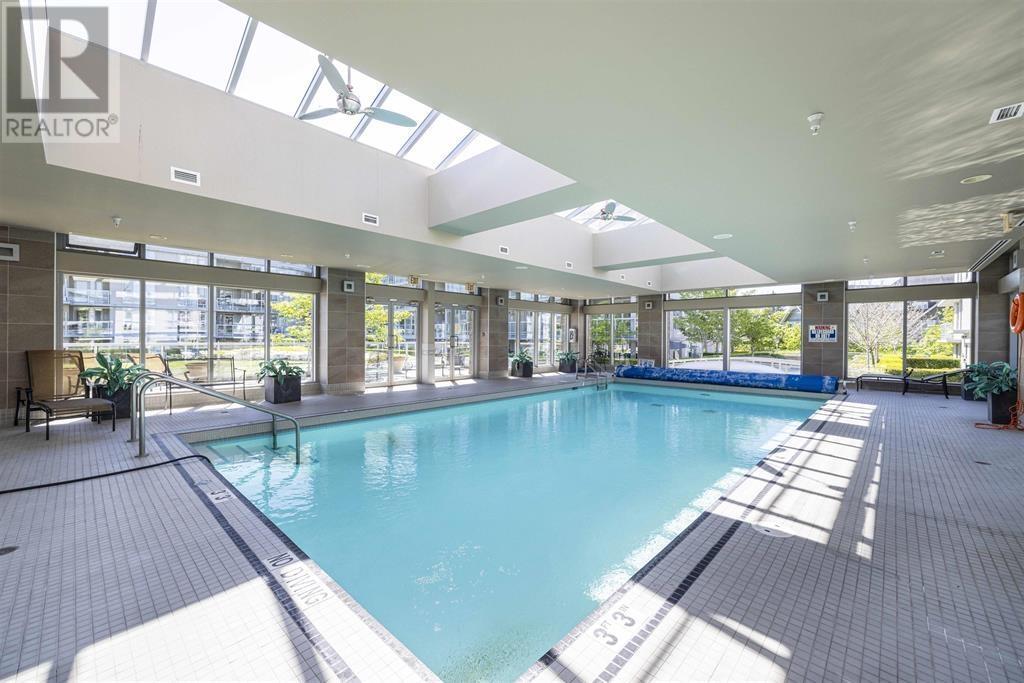 Listing Picture 8 of 13 : 117 9373 HEMLOCK DRIVE, Richmond / 烈治文 - 魯藝地產 Yvonne Lu Group - MLS Medallion Club Member