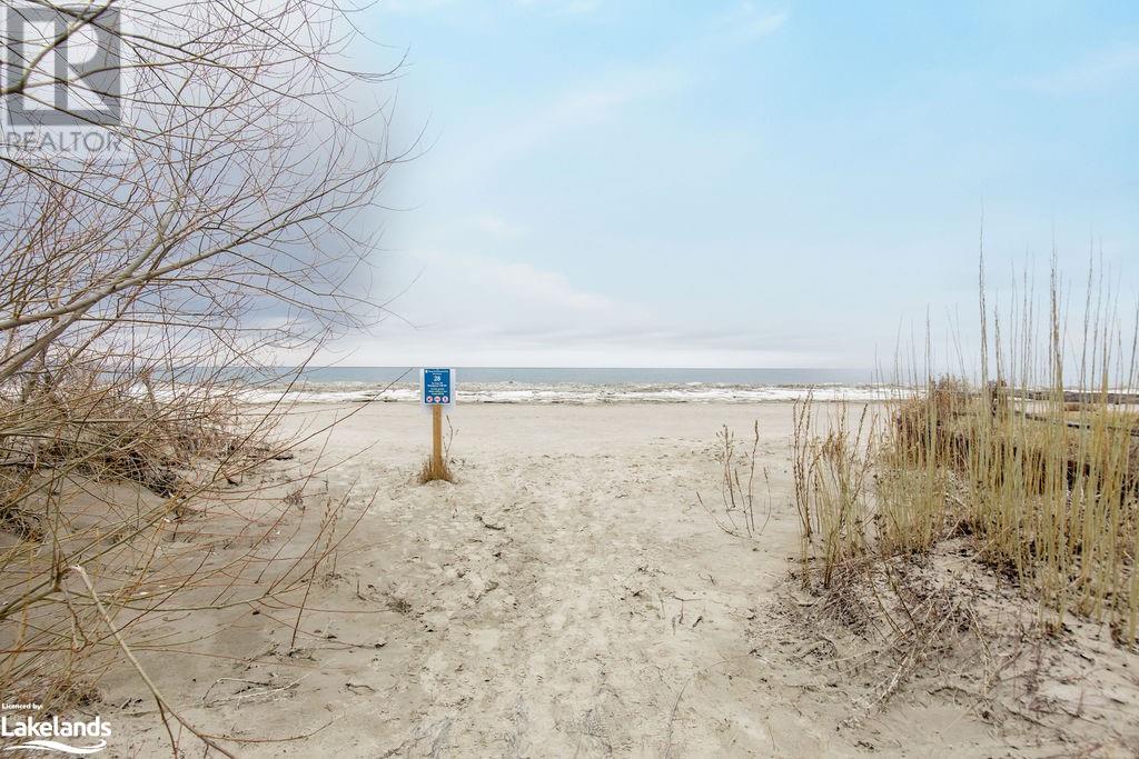 126 28th Street N, Wasaga Beach, Ontario  L9Z 2E2 - Photo 30 - 40596266