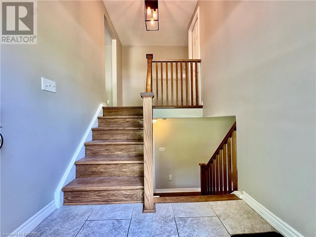 129 Westfall Crescent, West Grey, Ontario N4N 3B9 (26953422) The Saugeen Team Century 21 In