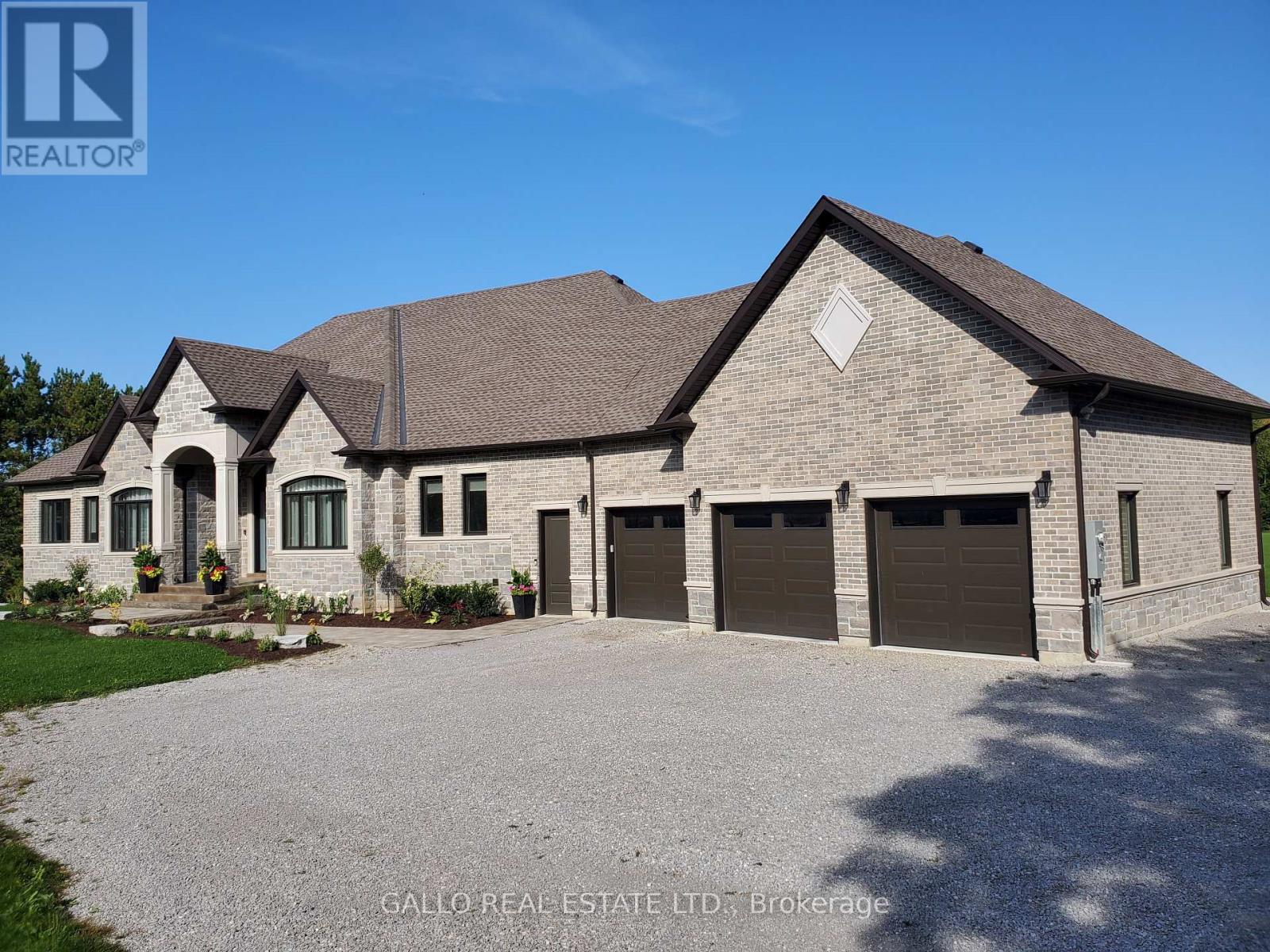 18865 Kennedy Road, East Gwillimbury, Ontario  L0G 1V0 - Photo 2 - N8355252