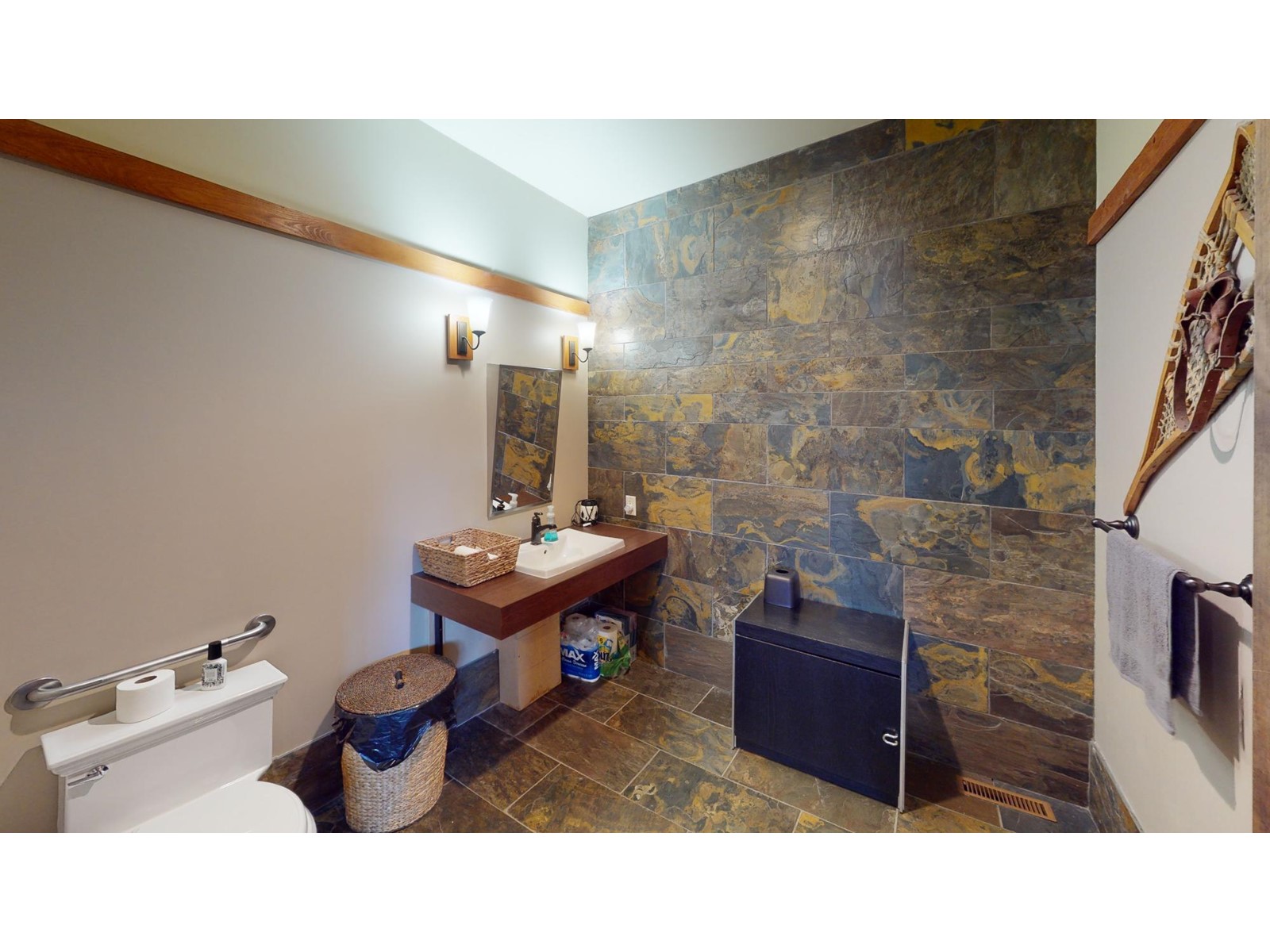 4930 Highway 93, Radium Hot Springs, British Columbia  V0A 1M0 - Photo 24 - 2477067