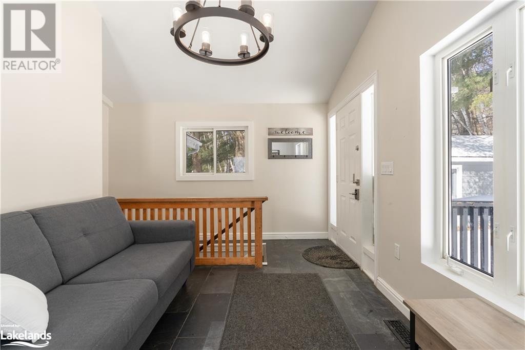 1517 Fox Point Road, Lake Of Bays (Twp), Ontario  P0A 1H0 - Photo 2 - 40596390