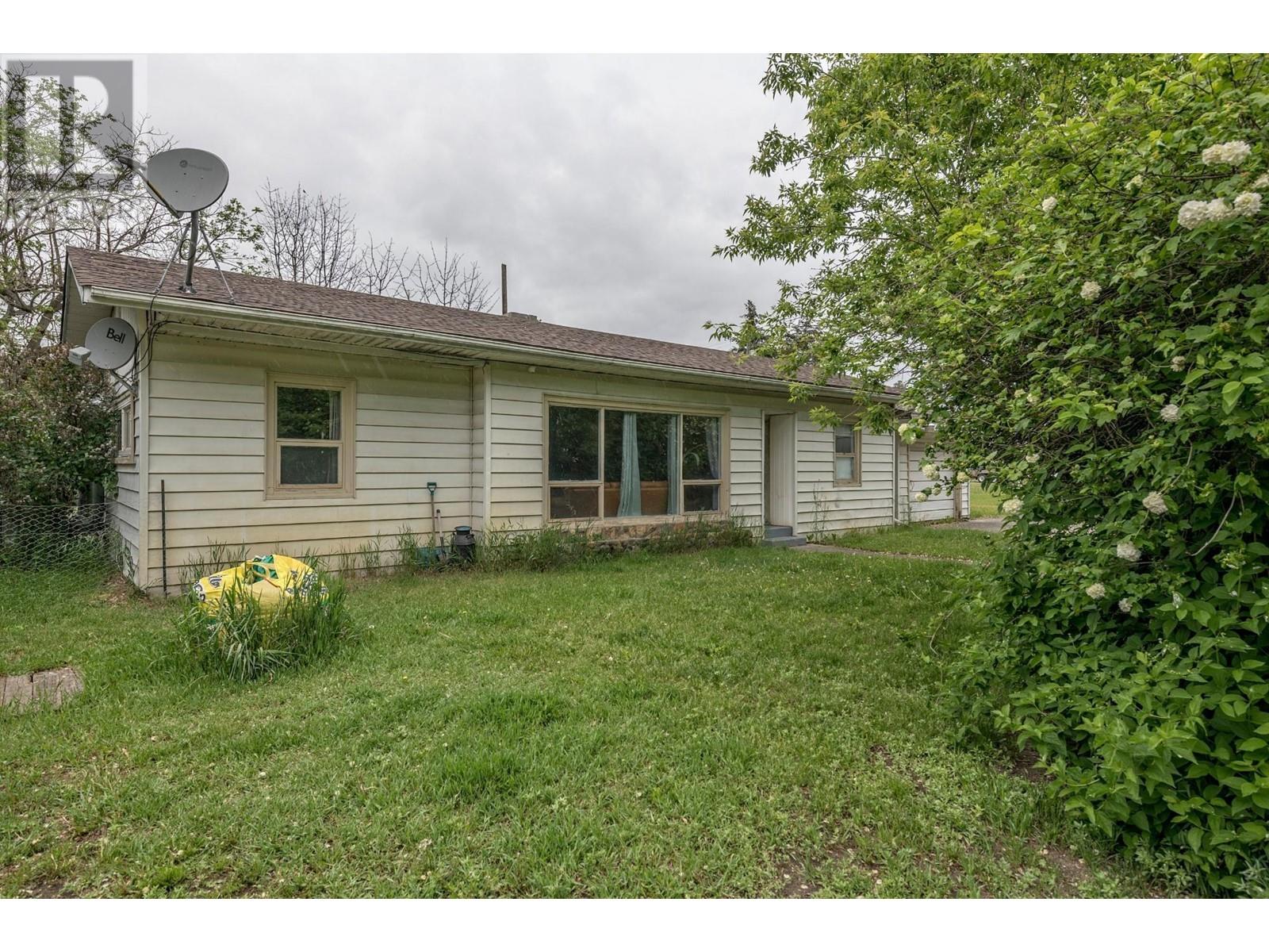 5709 Vla Rd, Chase, British Columbia  V0E 1M0 - Photo 9 - 178834