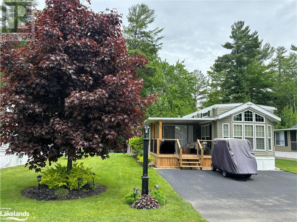 111 Madawaska Trail, Wasaga Beach, Ontario  L9Z 1Z7 - Photo 2 - 40562026