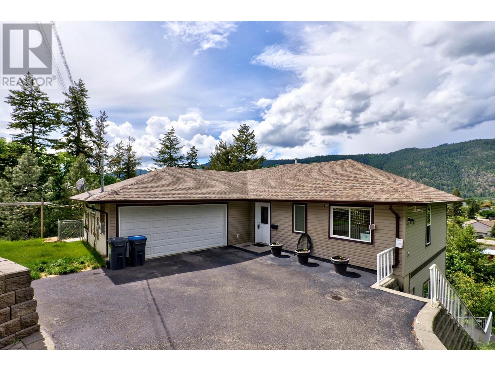 1170 MONTGOMERY PLACE, chase, British Columbia