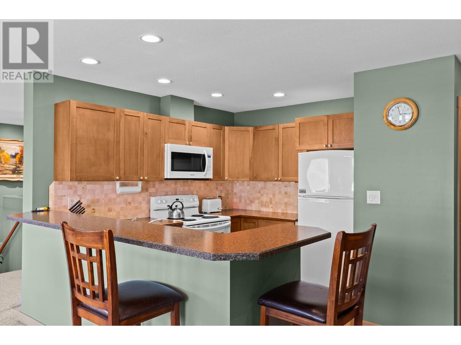 1170 Montgomery Place, Chase, British Columbia  V0E 1M1 - Photo 4 - 178844