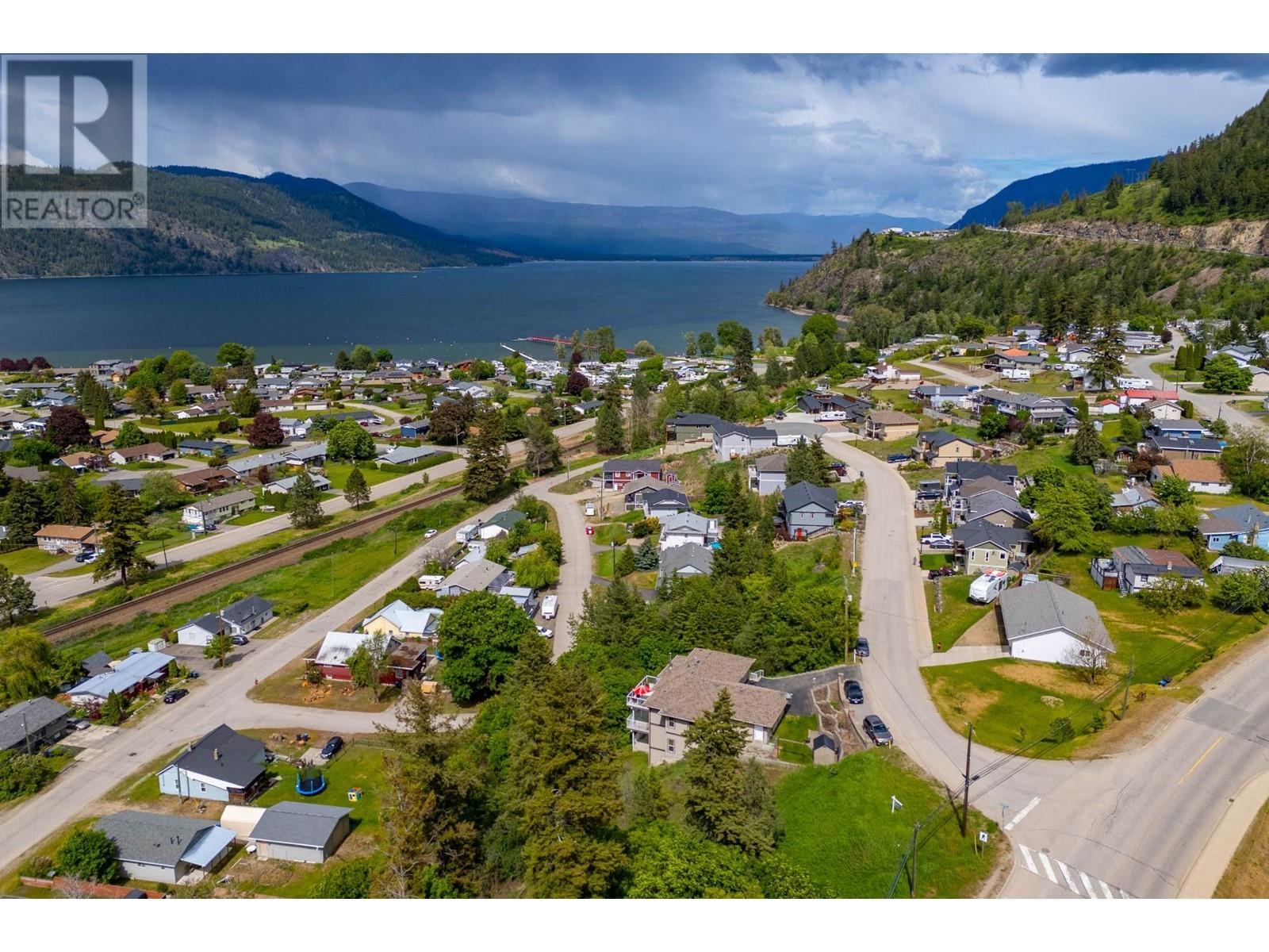 1170 Montgomery Place, Chase, British Columbia  V0E 1M1 - Photo 45 - 178844