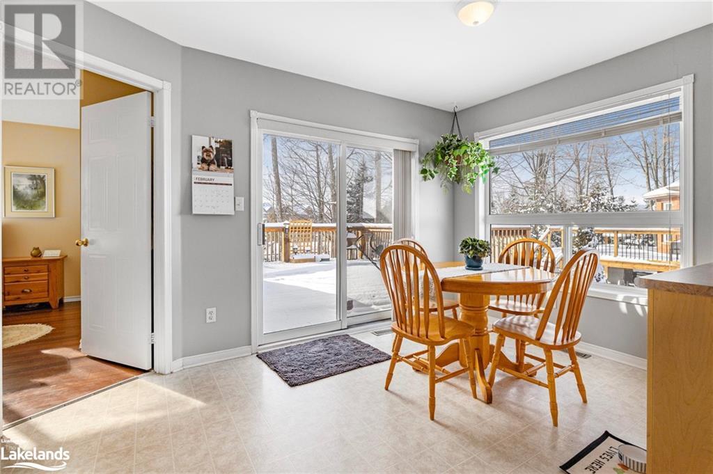 166 58th Street S, Wasaga Beach, Ontario  L9Z 1N9 - Photo 14 - 40596827