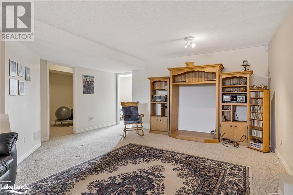 166 58th Street S, Wasaga Beach, Ontario  L9Z 1N9 - Photo 26 - 40596827