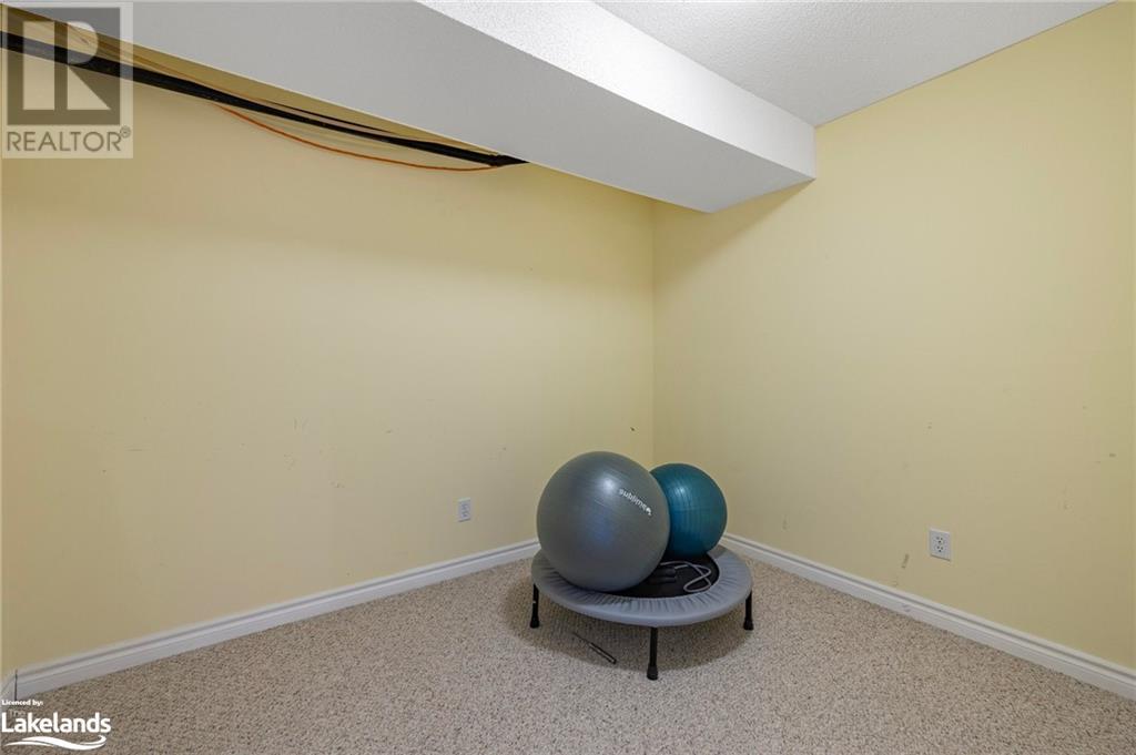 166 58th Street S, Wasaga Beach, Ontario  L9Z 1N9 - Photo 30 - 40596827