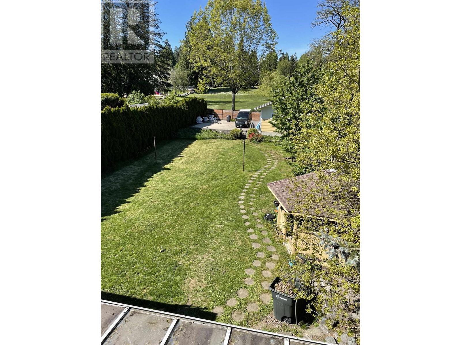 5565 Gilpin Street, Burnaby, British Columbia  V5H 2H8 - Photo 9 - R2866972