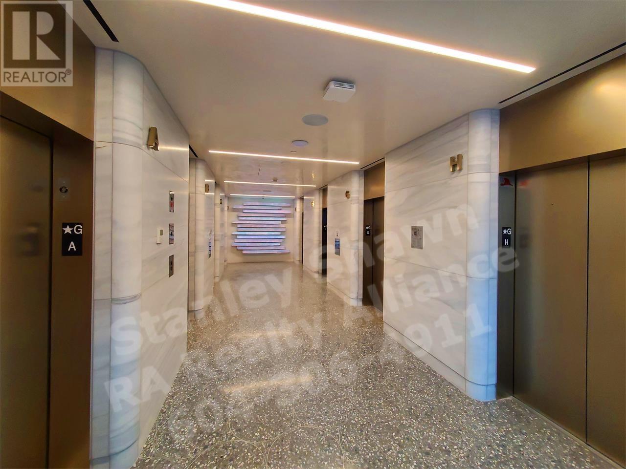 Property at 650 320 GRANVILLE STREET image 3