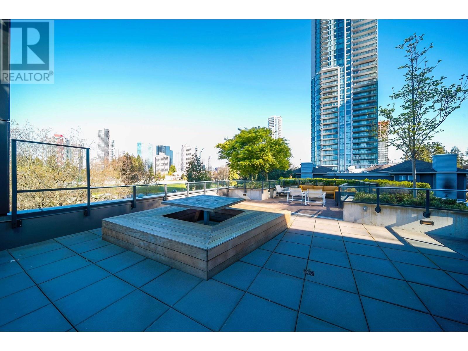 Listing Picture 20 of 33 : 3405 6699 DUNBLANE AVENUE, Burnaby / 本拿比 - 魯藝地產 Yvonne Lu Group - MLS Medallion Club Member