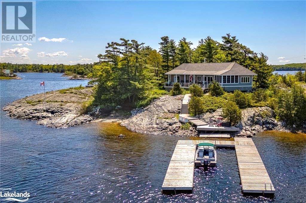 2 - 1210 A177 Island, georgian bay, Ontario