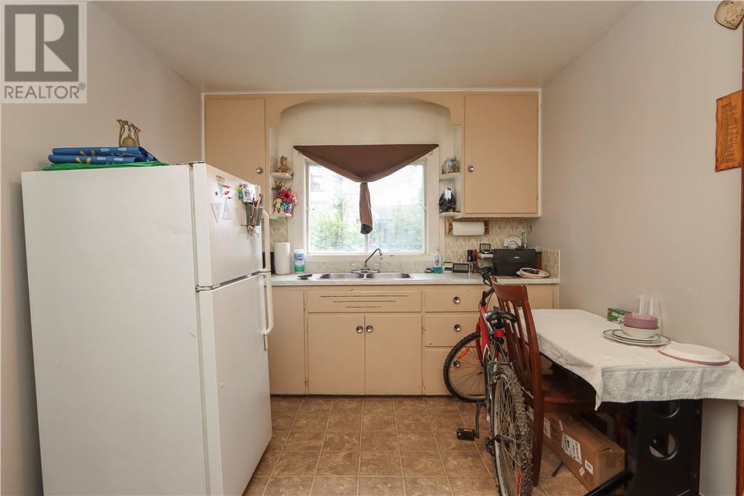 Property at 110 King image 3