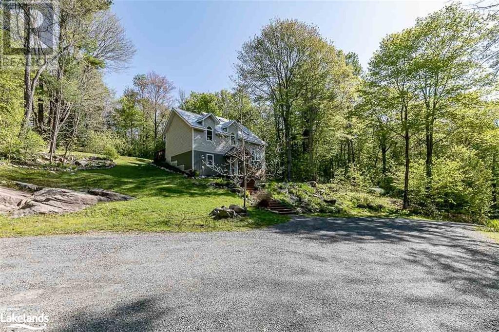 1350 Fawn Lake Road, Bracebridge, Ontario  P1L 2H1 - Photo 2 - 40595235