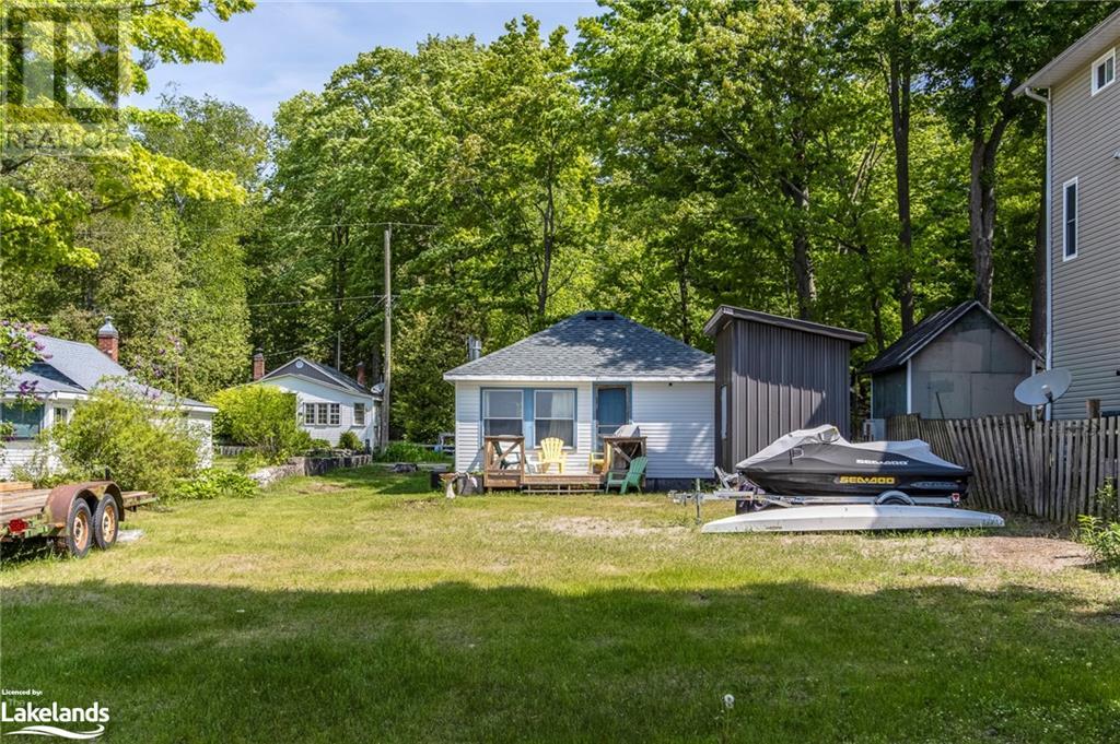 70 Wahnekewening Drive, Tiny, Ontario  L0L 2J0 - Photo 6 - 40592443