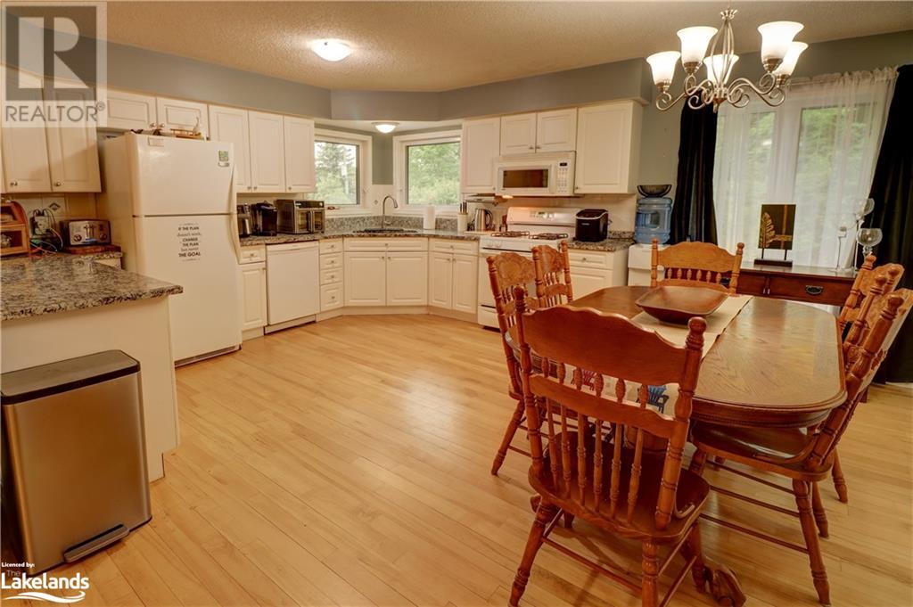 186 Lakewood Park Road, Huntsville, Ontario  P1H 1Y7 - Photo 12 - 40596233