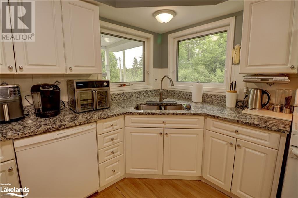 186 Lakewood Park Road, Huntsville, Ontario  P1H 1Y7 - Photo 9 - 40596233