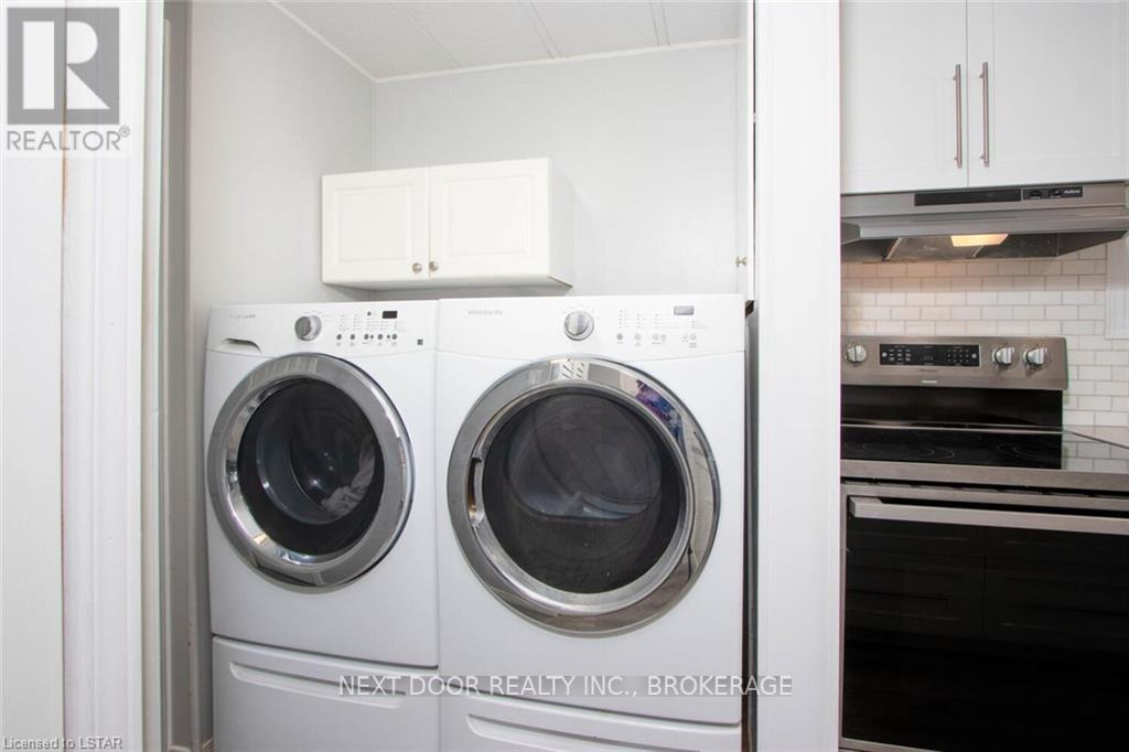 131 Sunningdale Place, South Huron, Ontario  N0M 1T0 - Photo 32 - X8382414