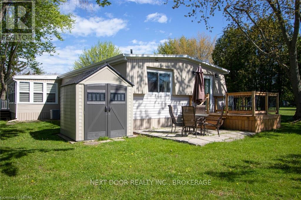 131 Sunningdale Place, South Huron, Ontario  N0M 1T0 - Photo 36 - X8382414