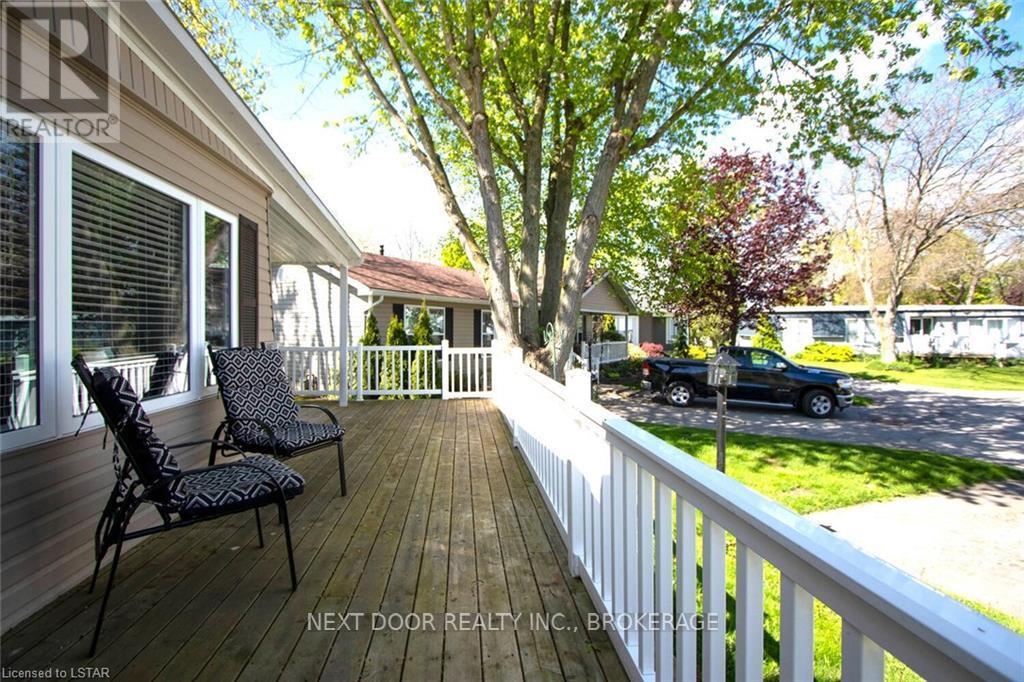 131 Sunningdale Place, South Huron, Ontario  N0M 1T0 - Photo 6 - X8382414