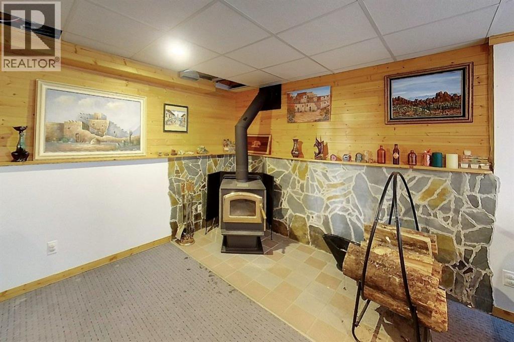 5114 49 Ave, Robb, Alberta  T0E 1X0 - Photo 32 - A2136267