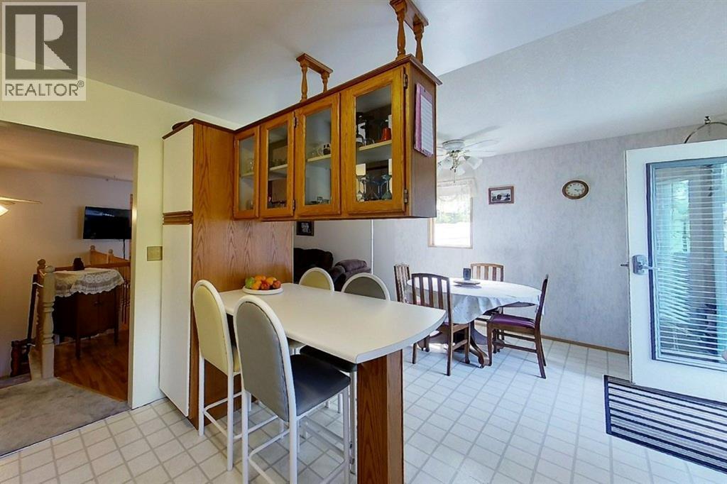 5114 49 Ave, Robb, Alberta  T0E 1X0 - Photo 7 - A2136267