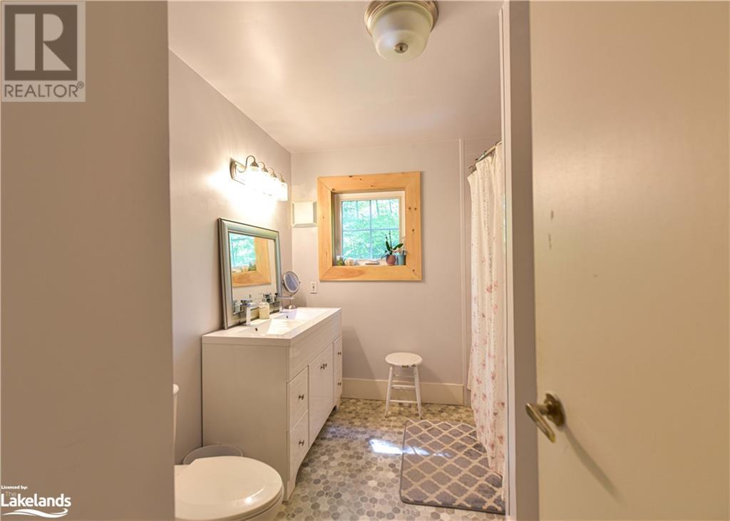 1018 Brydons Bay Road, Gravenhurst, Ontario  P1P 1R1 - Photo 15 - 40596378