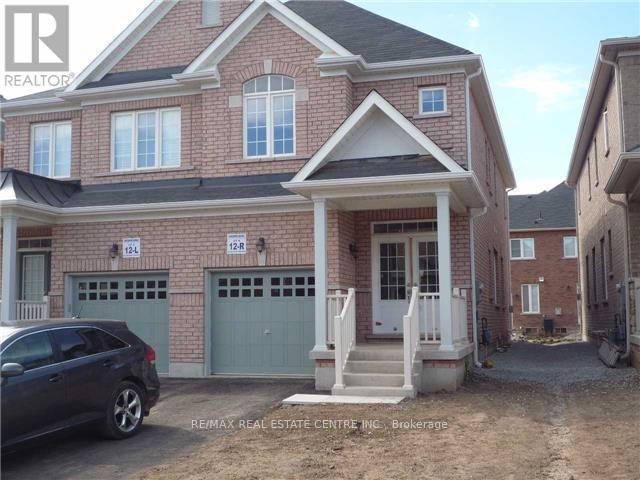 <h3>$3,250<small> Monthly</small></h3><p>693 Megson Terrace, Milton, Ontario</p>