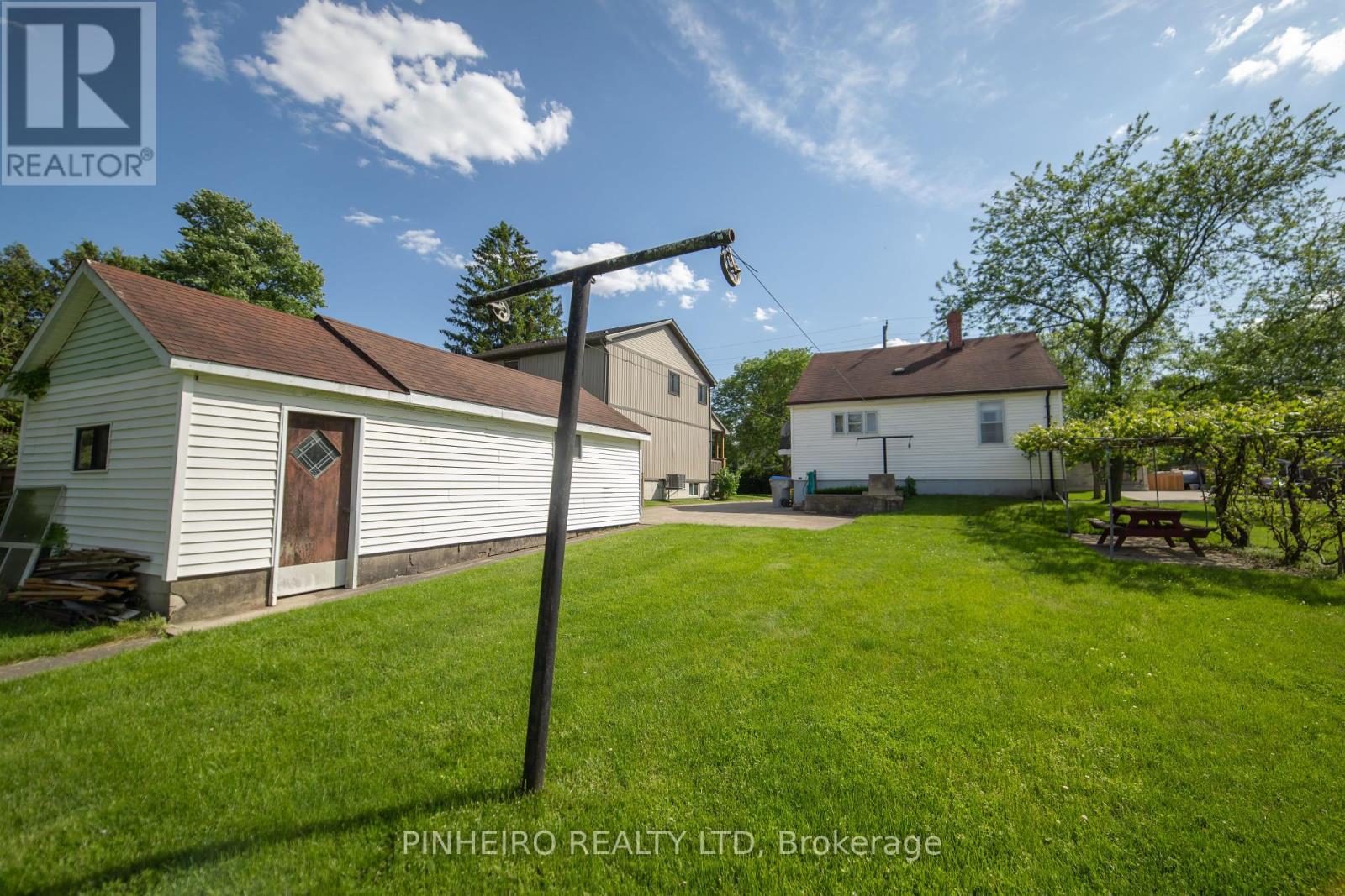 22566 Adelaide Street N, Strathroy-Caradoc (Mount Brydges), Ontario  N0L 1W0 - Photo 19 - X8384536