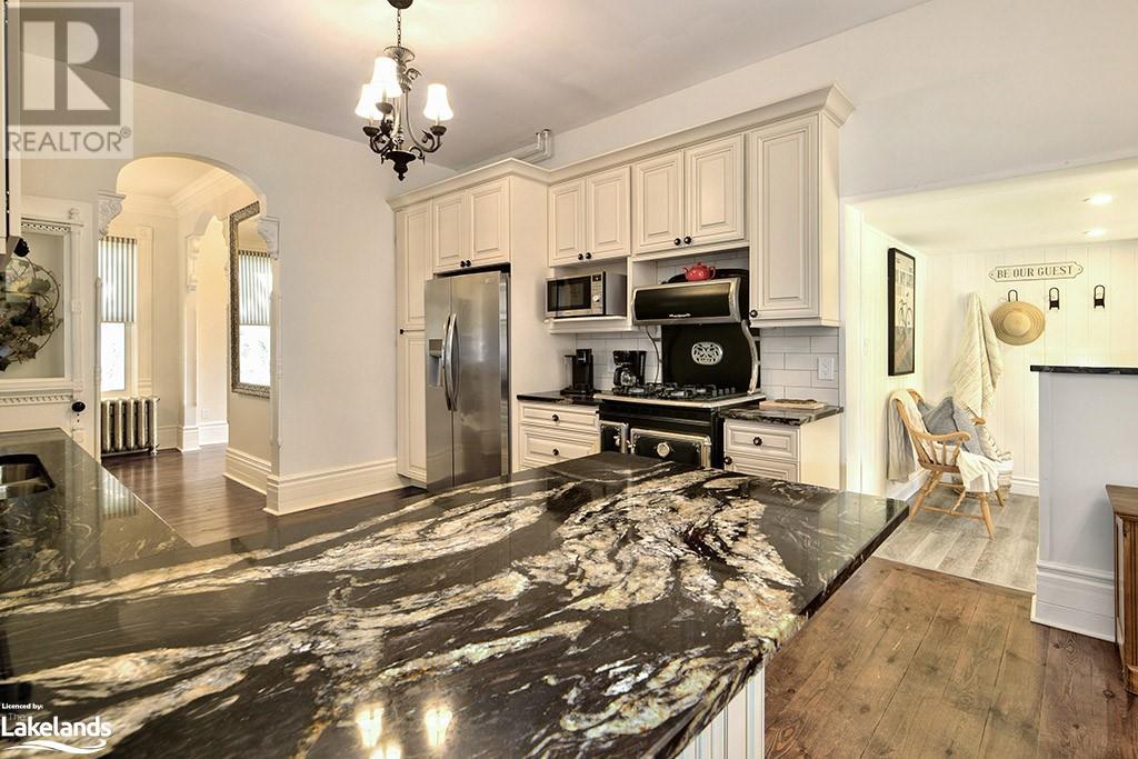 27 Collingwood Street W, Meaford, Ontario  N4L 1N8 - Photo 4 - 40589306