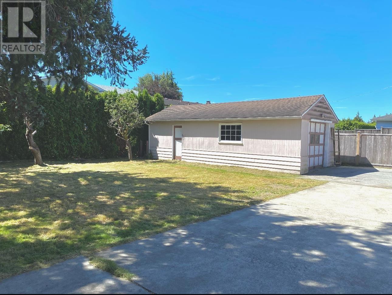 Listing Picture 3 of 10 : 8280 FRANCIS ROAD, Richmond / 烈治文 - 魯藝地產 Yvonne Lu Group - MLS Medallion Club Member