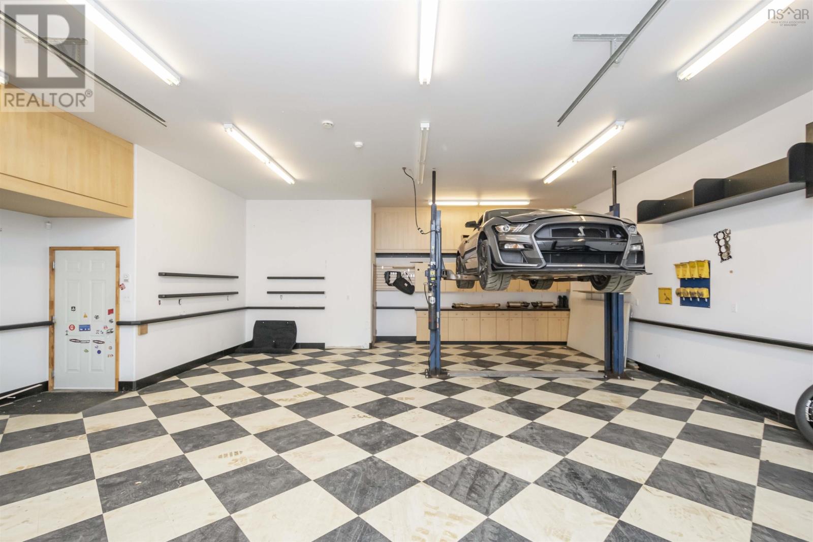 1415 Lucasville Road, Hammonds Plains, Nova Scotia  B4B 1P7 - Photo 4 - 202411985