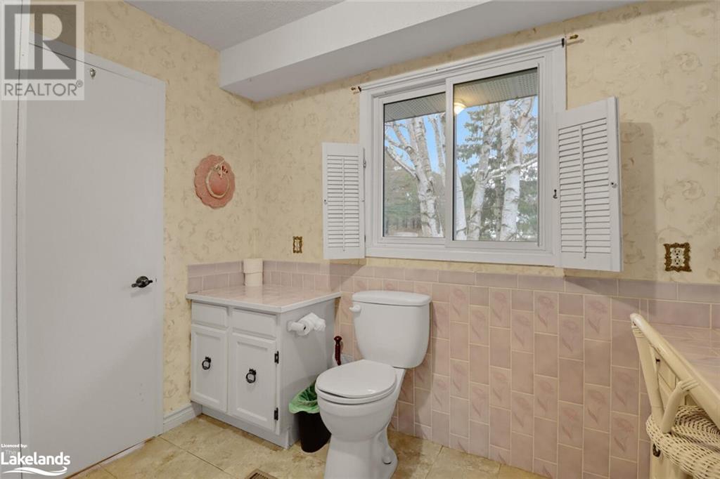 570 Phillip Street E, Gravenhurst, Ontario  P1P 1M3 - Photo 30 - 40595275