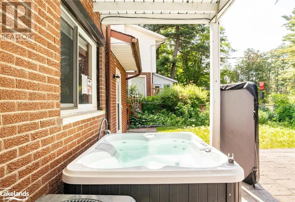 570 Phillip Street E, Gravenhurst, Ontario  P1P 1M3 - Photo 38 - 40595275